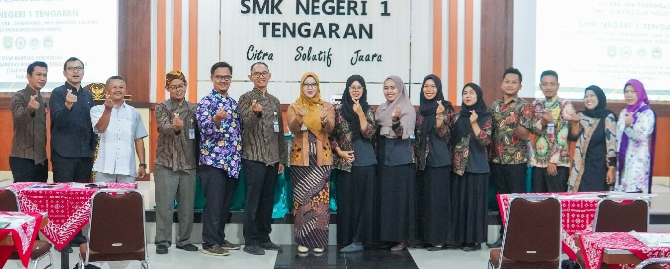 SMK Negeri 1 Tengaran sebagai sekolah pengimbas SMK jejaring Teaching Factory