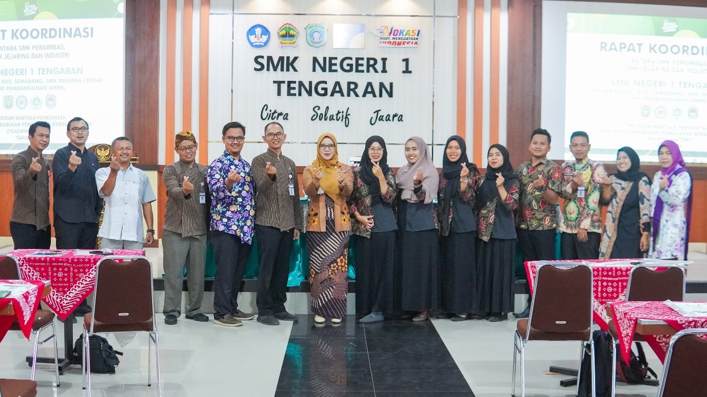 SMK Negeri 1 Tengaran sebagai sekolah pengimbas SMK jejaring Teaching Factory